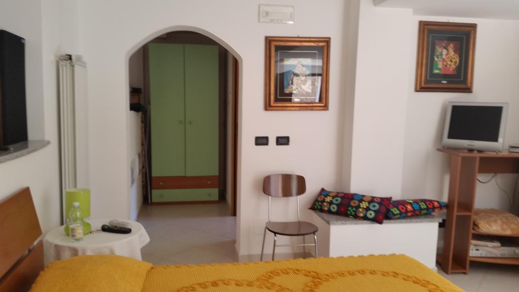 I Tecci Bed & Breakfast Quiliano Room photo